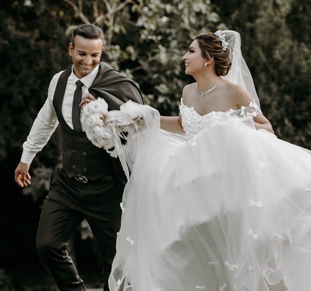 Featured All About Wedding Photography