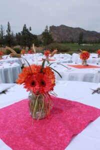 Gerber Daisy Wedd Centerpiece