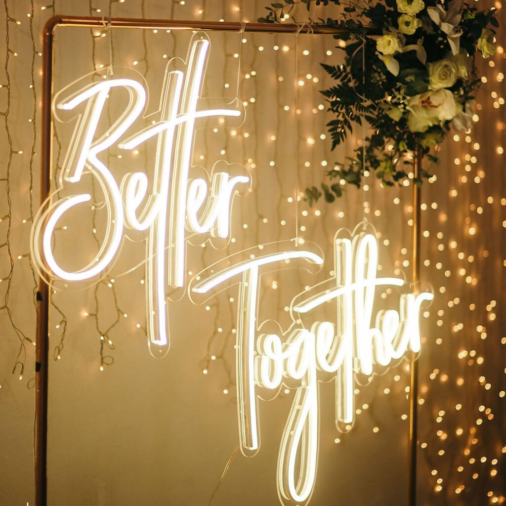 Top 5+ Wedding Neon Sign To Enliven The Atmosphere Perfectly