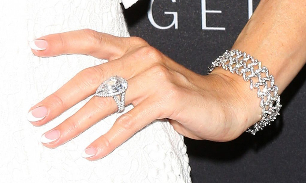 Sparkling Customization: A Guide to Designing Lab-Created Diamond Engagement Rings